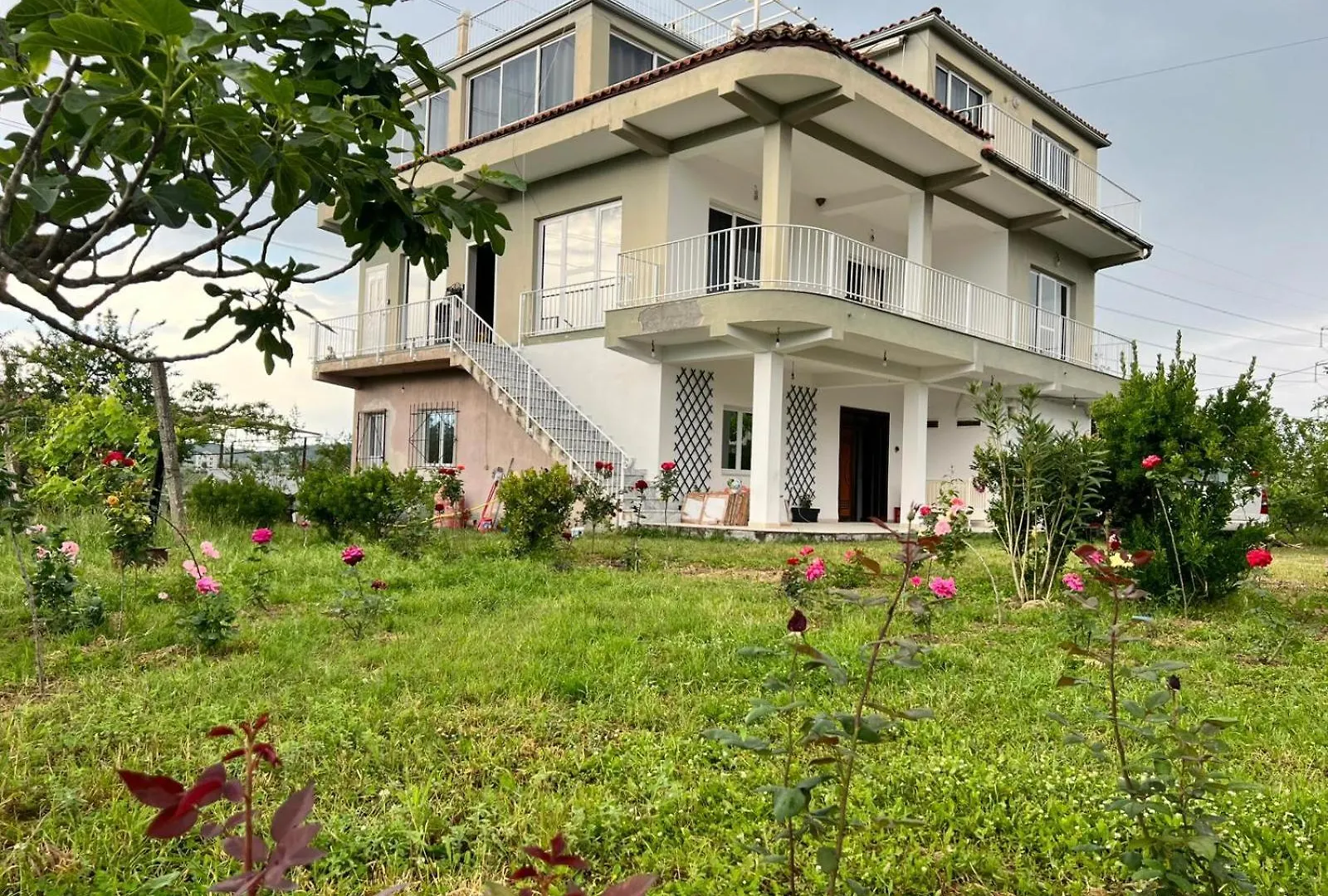 Appartamenti Vacanze Vicino Tirana Kashar Apartamento